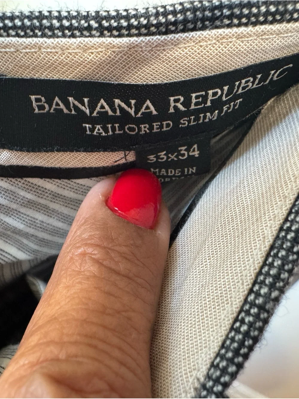 Banana Republic Gray Men’s Dress Pants Size 33x34 Wool Tailored Slim Fit